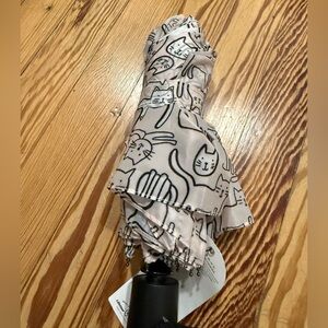 Totes umbrella Black and Cream Cat Design